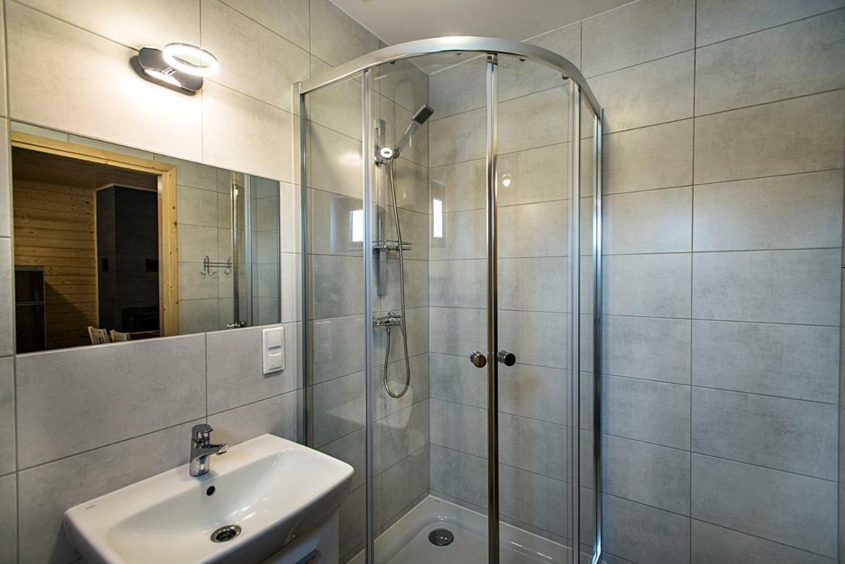 Atlanta Domki I Apartamenty Ustronie Morskie Exteriör bild